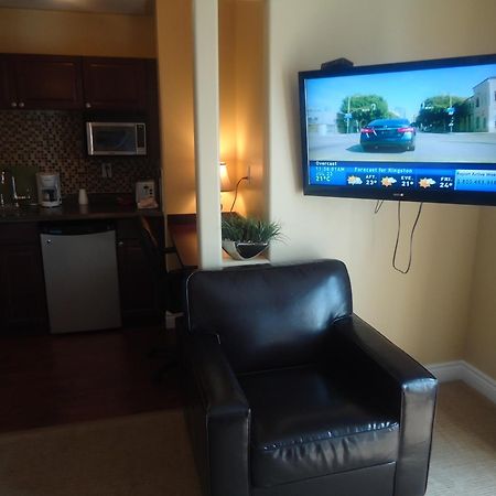 Bayside Inn & Waterfront Suites Kingston Rom bilde