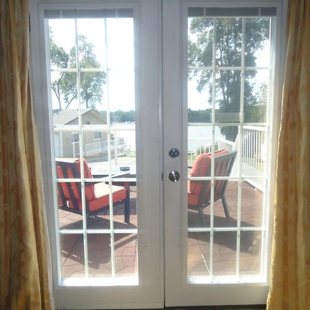 Bayside Inn & Waterfront Suites Kingston Rom bilde