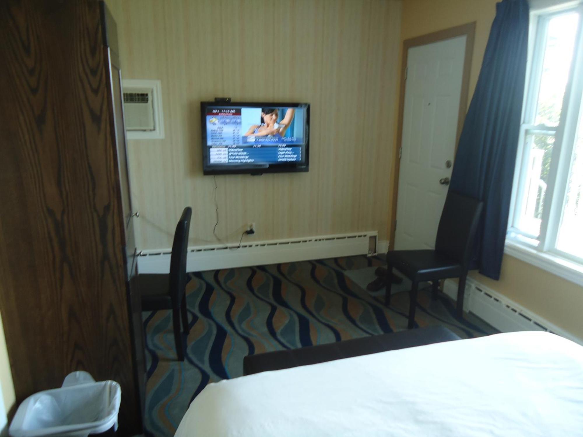 Bayside Inn & Waterfront Suites Kingston Rom bilde